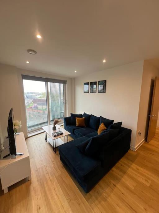 2 Bed Corner Apartment With Gym Manchester Zewnętrze zdjęcie